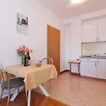Vukic Apartment *